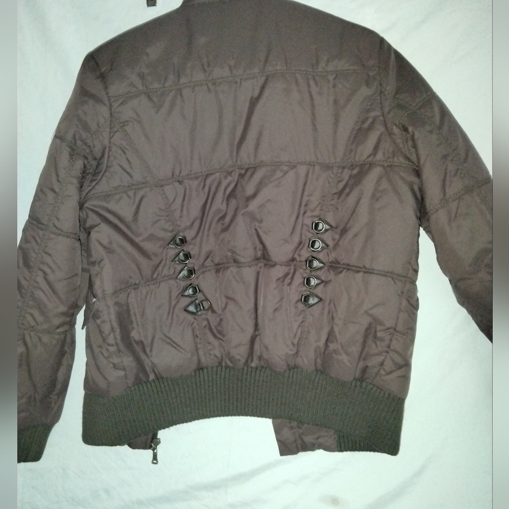Limitless Puffer Jacket Large - Picture 2 of 5